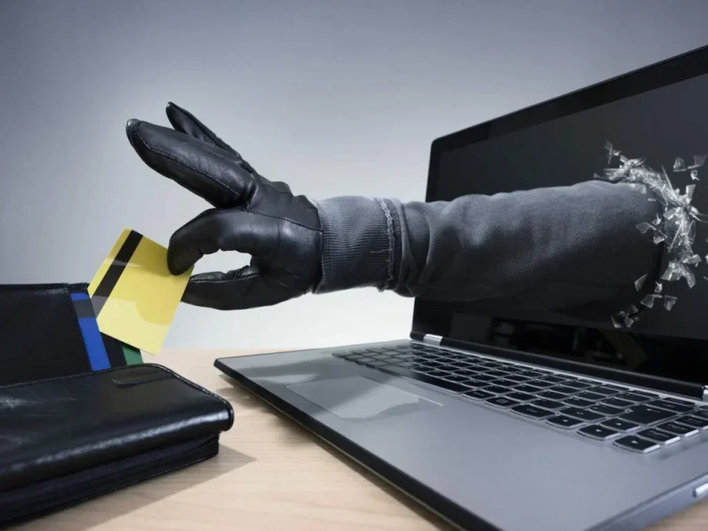 2 روش سرقت اطلاعات شخصی و راه های مقابله با آن